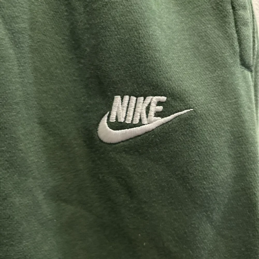 Nike Sportswear Club Fleece Sweatpants Pants Men's Medium Green Embroidered Logo